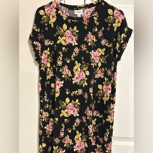 Lularoe Chelsea t shirt dress. Nwot. Xs